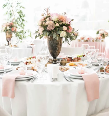 wedding-table-desserts